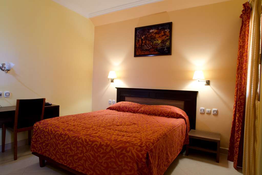 Dunia Hotel Bissau Habitación foto